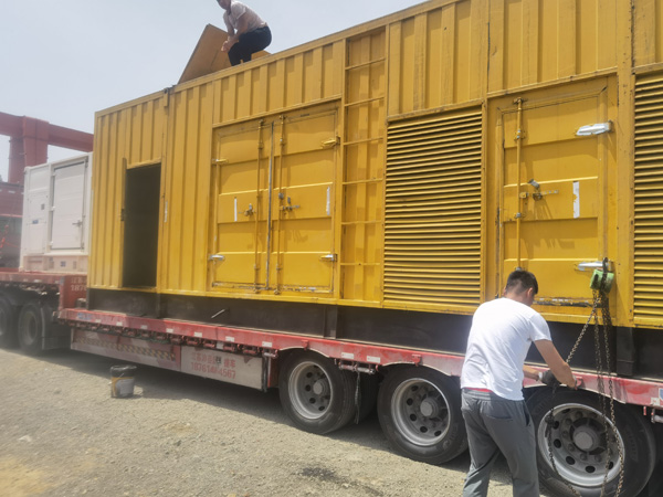 黎安镇汽油发电机对供油装置的要求