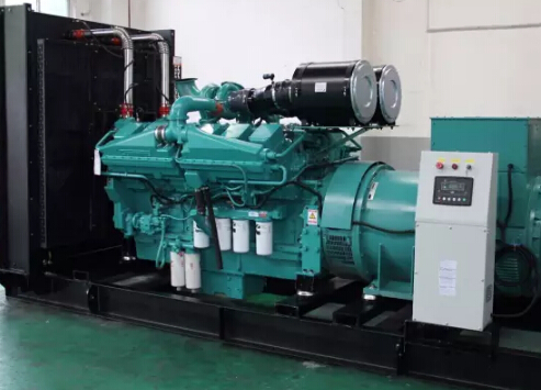 黎安镇发电机如何选择合适的除垢剂来清洗水冷式机油散热器？